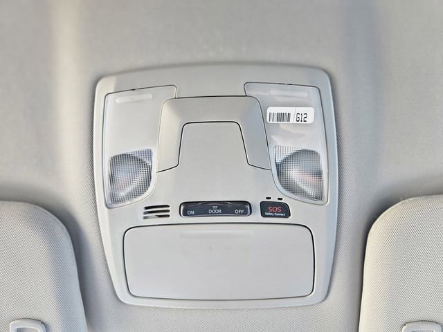 Used 2020 Toyota Sienna L image 26