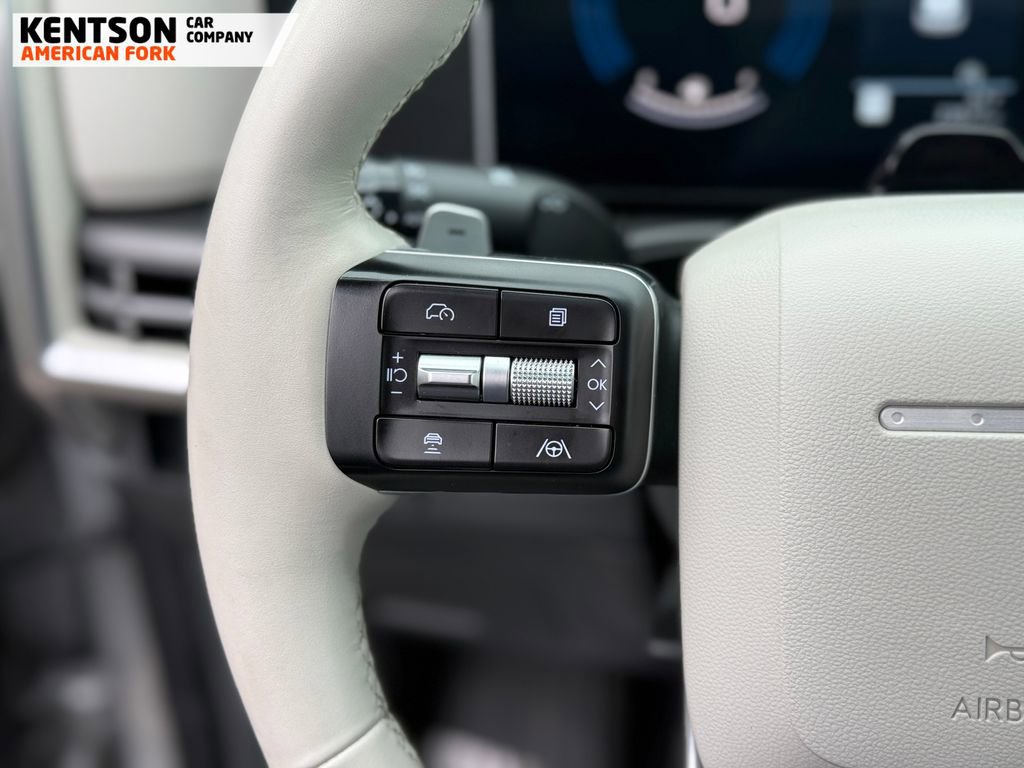 Used 2025 Hyundai Santa Fe SEL image 20