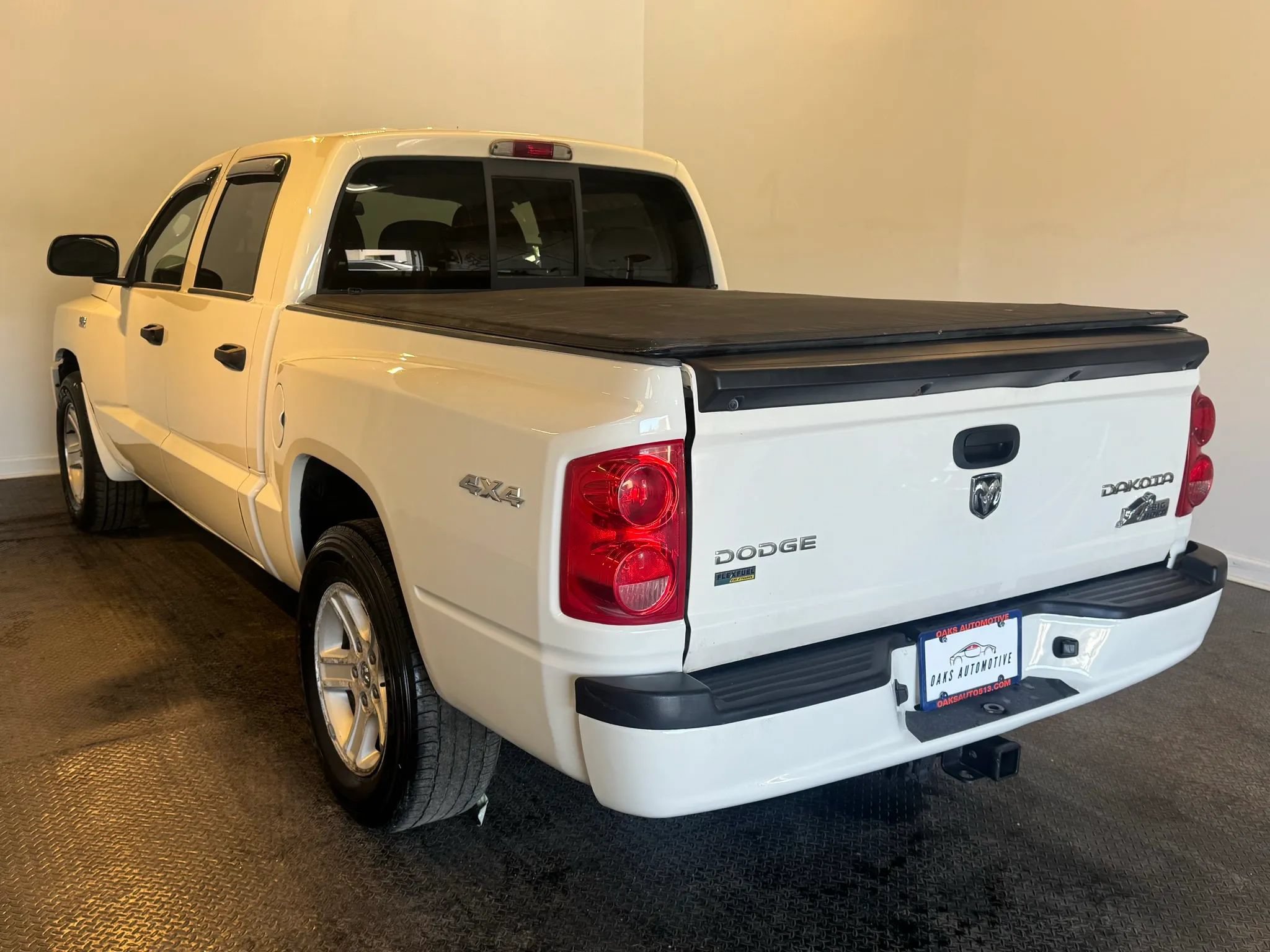 Used 2009 Dodge Dakota Big Horn w/ Utility Group AWD/4WD image 4