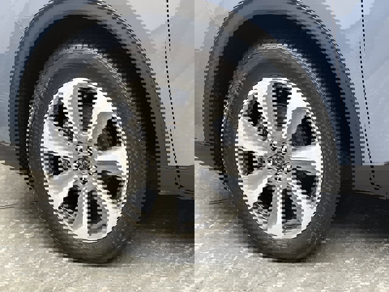 Certified 2024 Ford Escape Platinum image 34