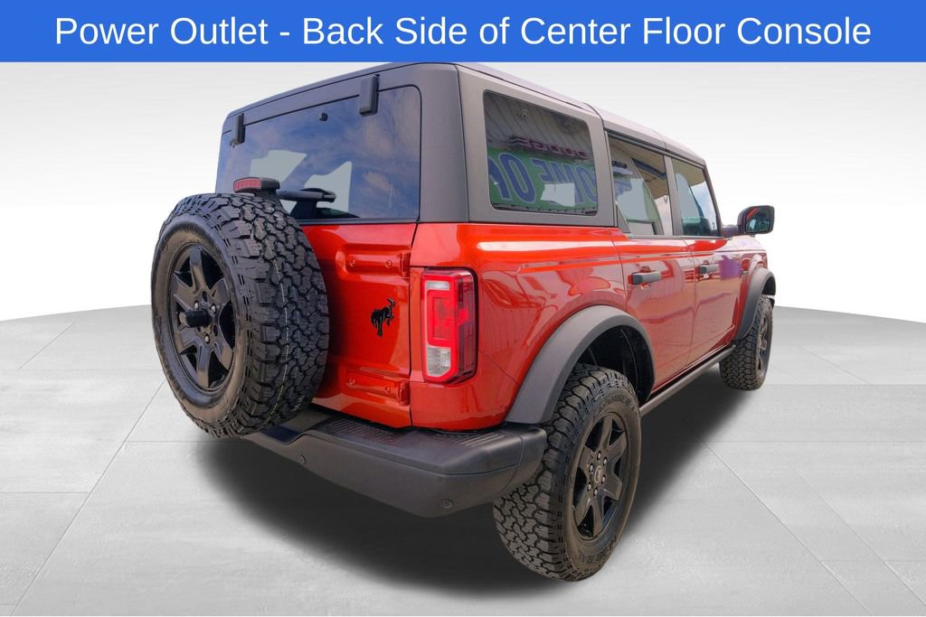 Used 2023 Ford Bronco Black Diamond image 7