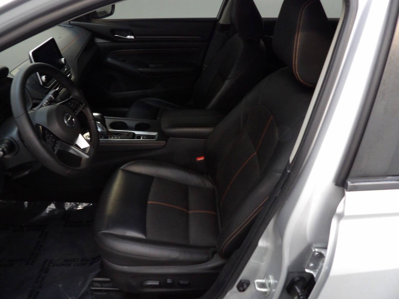 Used 2020 Nissan Altima 2.5 SR w/ Premium Package AWD/4WD image 8