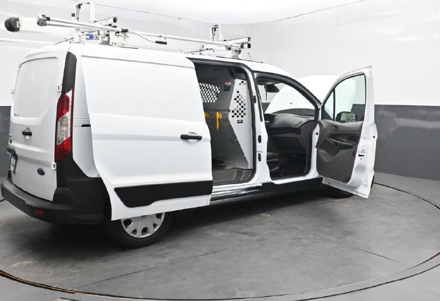 Used 2023 Ford Transit Connect XL FWD image 57