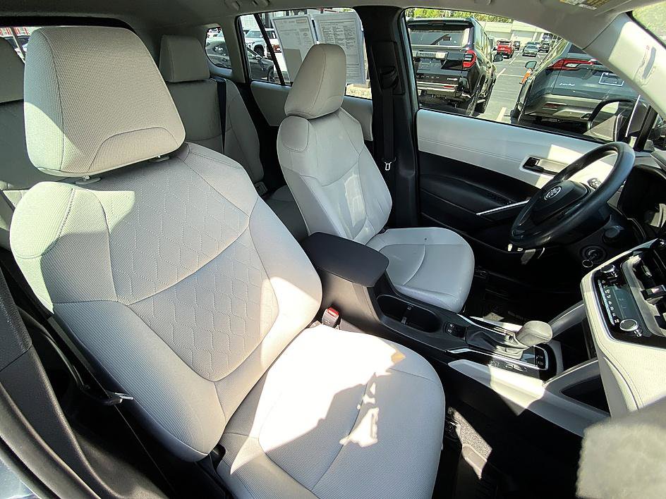 Certified 2024 Toyota Corolla Cross L image 22