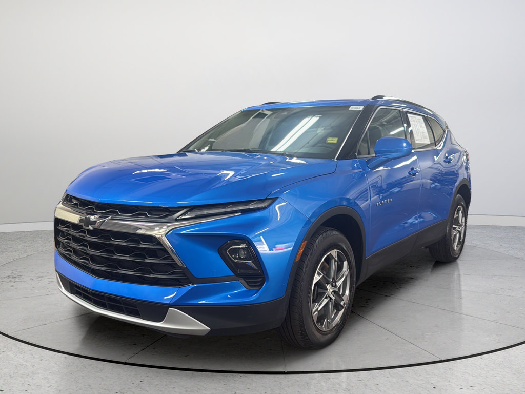 Certified 2024 Chevrolet Blazer LT w/ Convenience Package FWD image 5