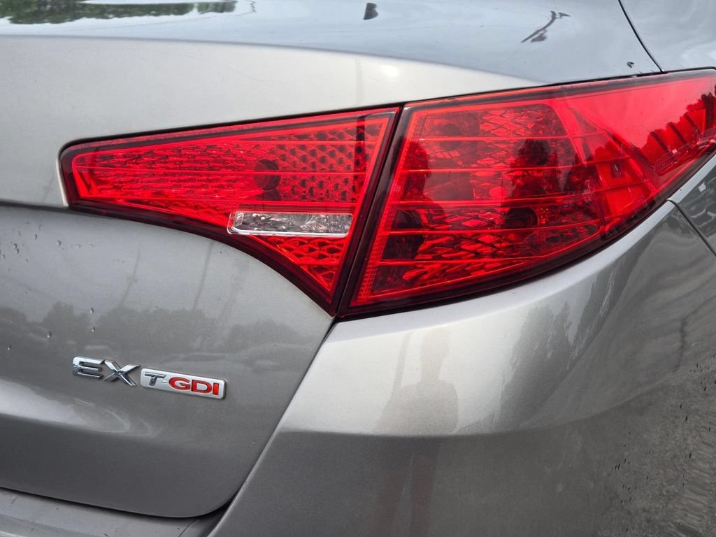 Used 2012 Kia Optima EX w/ Premium Pkg FWD image 7