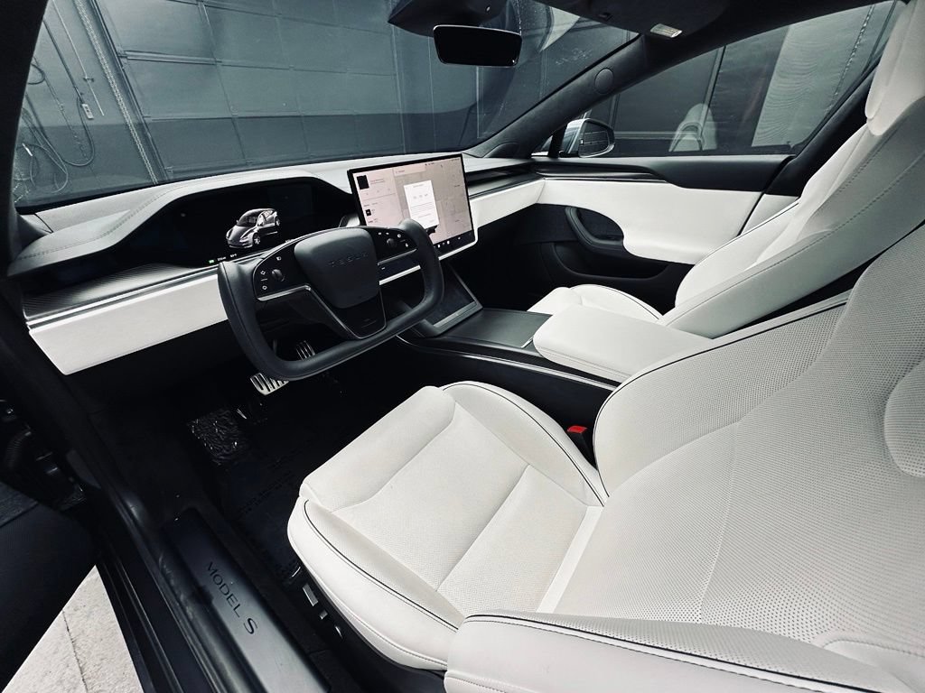 Used 2022 Tesla Model S Plaid AWD/4WD image 15