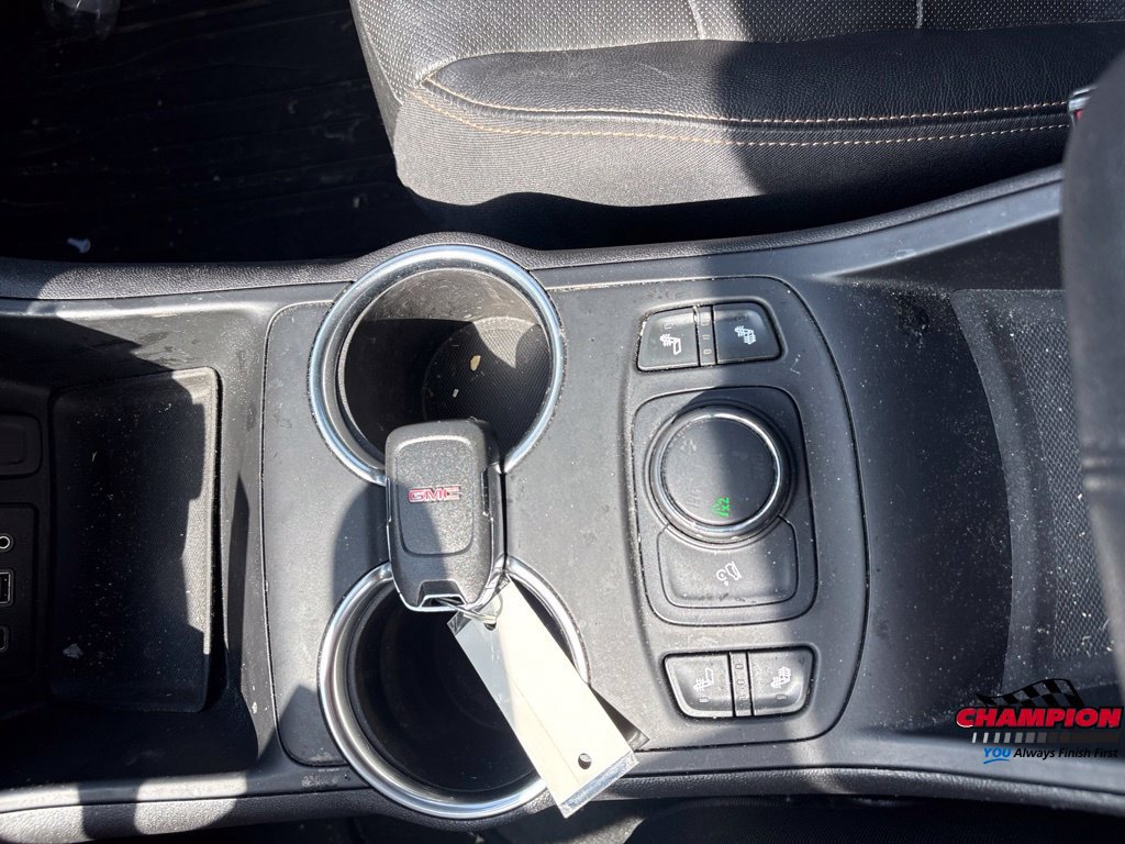 Used 2019 GMC Terrain SLT w/ Preferred Package AWD/4WD image 29