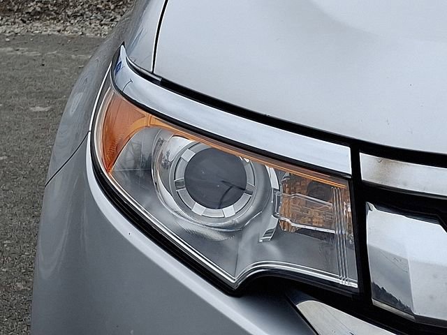 Used 2013 Ford Edge Limited image 9