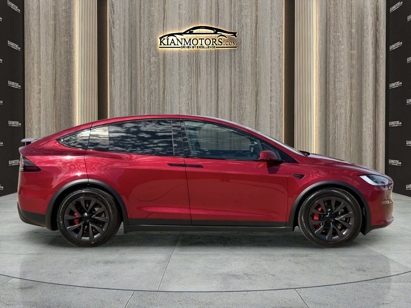 Used 2025 Tesla Model X Plaid image 9