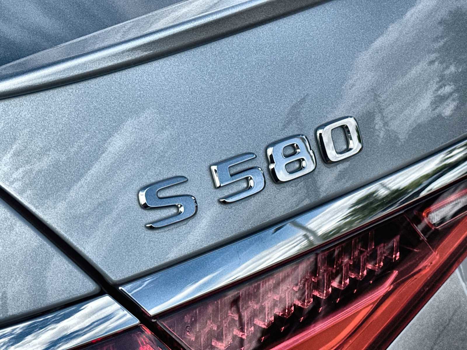 Used 2025 Mercedes-Benz S 580 4MATIC Sedan image 15