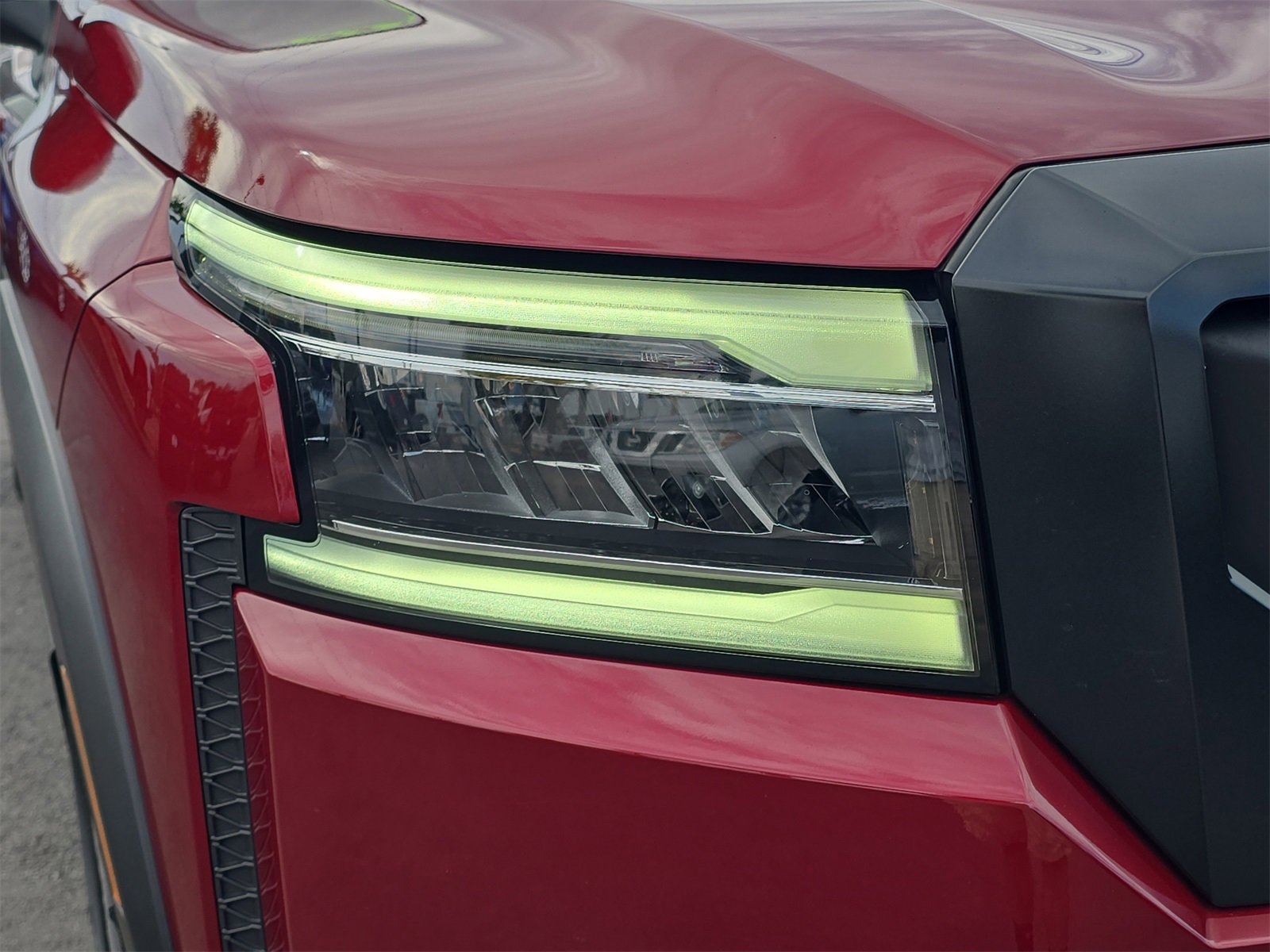 Used 2024 Nissan Frontier Pro-X w/ Technology Package image 7