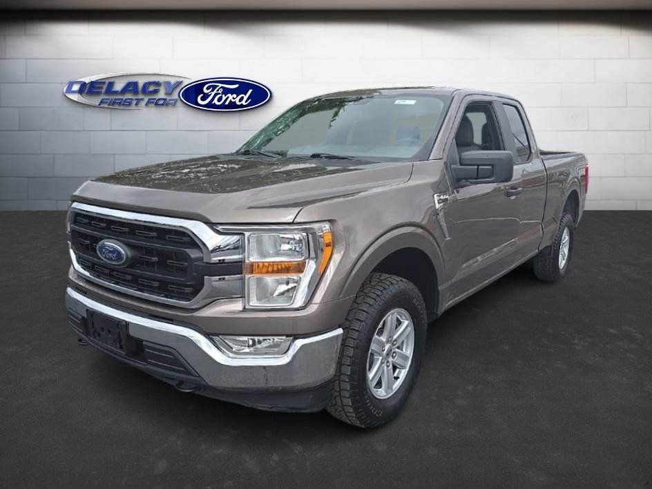 Used 2022 Ford F150 XLT image 1
