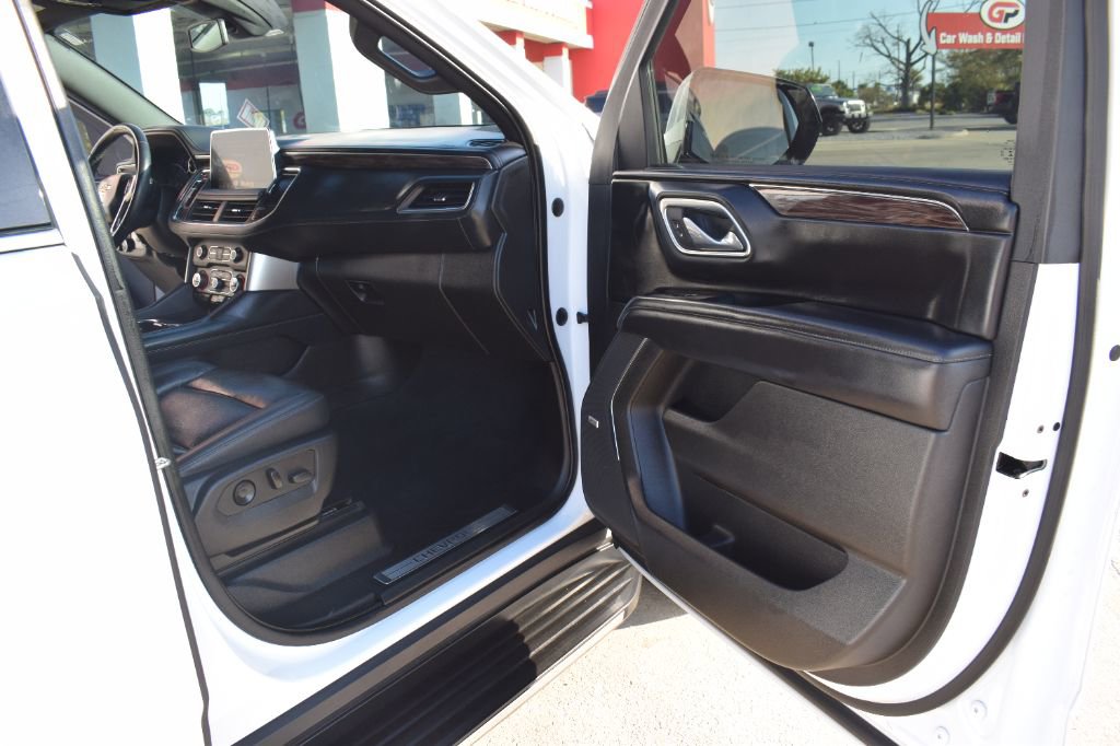 Used 2021 Chevrolet Tahoe LT image 20