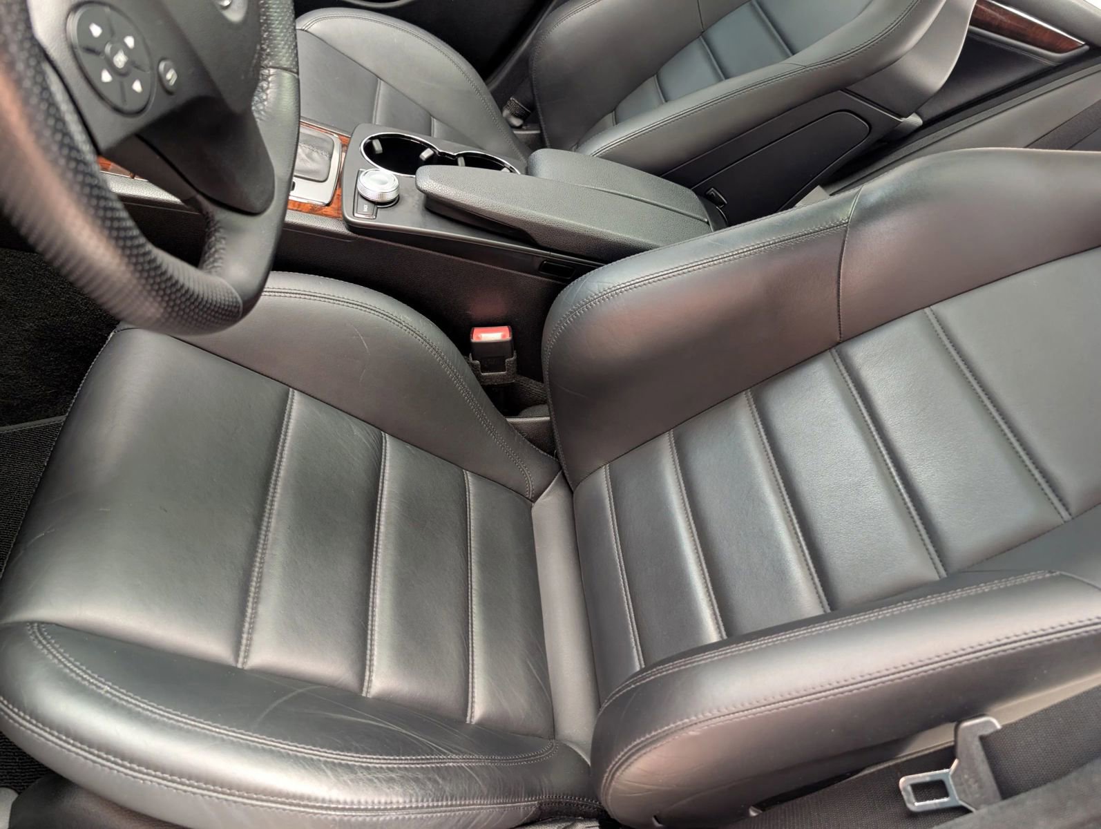 Used 2009 Mercedes-Benz C 63 AMG Sedan image 8