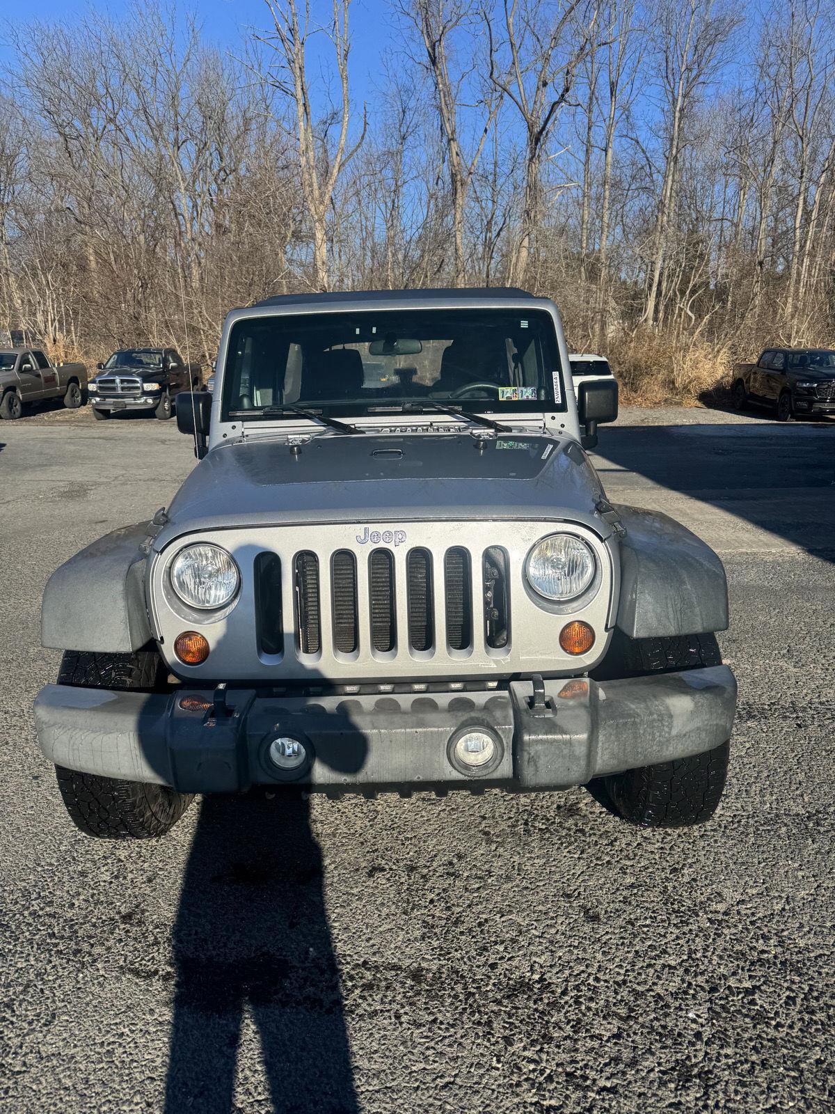Used 2013 Jeep Wrangler Unlimited Sport image 2