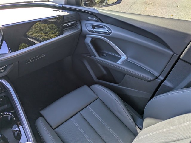 New 2025 Audi Q5 Premium Plus image 12