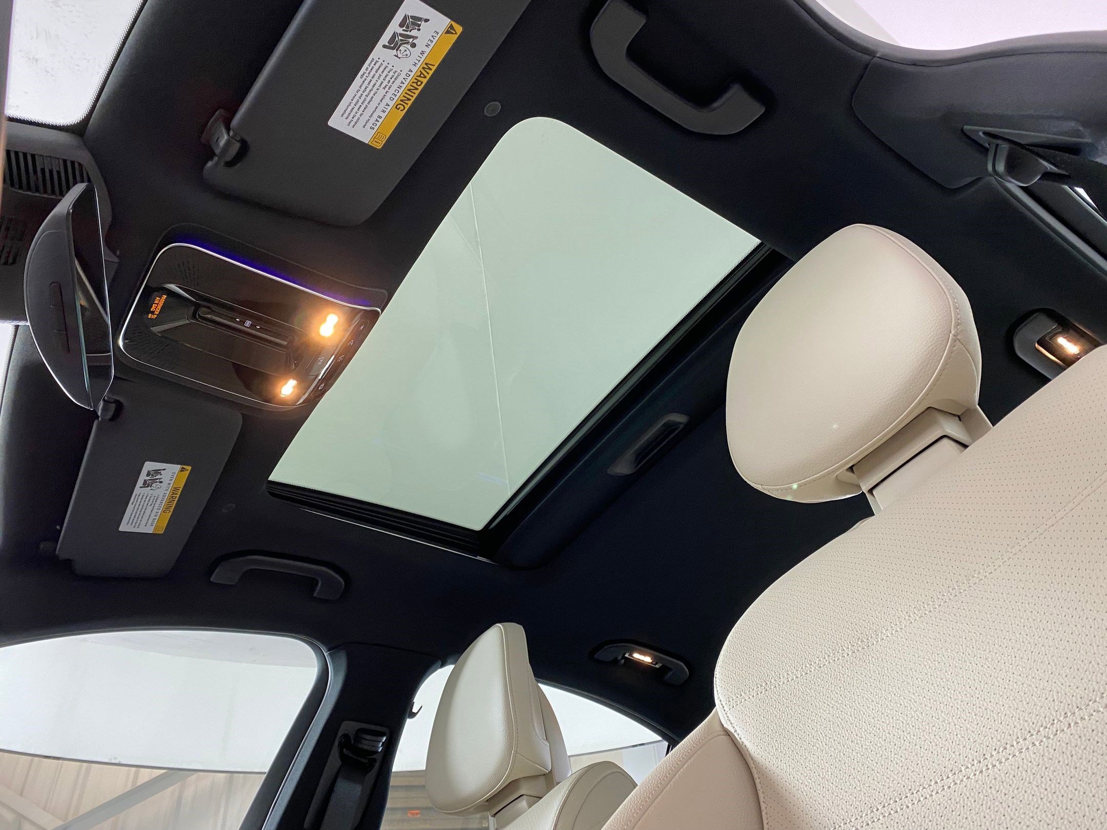 Used 2025 Mercedes-Benz C 300 4MATIC Sedan image 14