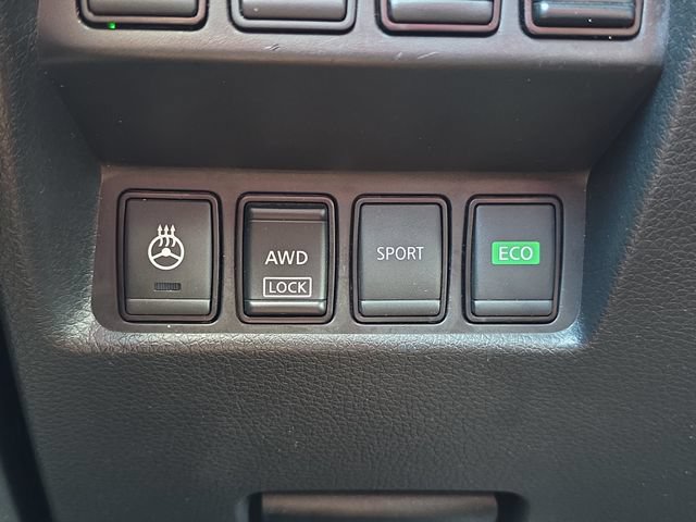 Used 2019 Nissan Rogue SL AWD/4WD image 28
