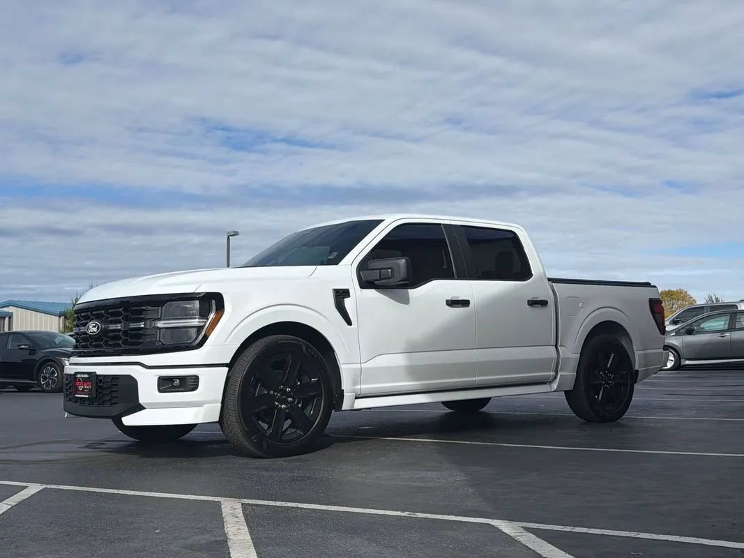 Used 2026 Ford F150 STX w/ F-150 LOBO Package AWD/4WD image 15