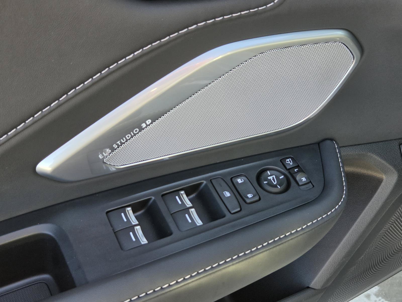 Used 2024 Acura RDX w/ Advance Package AWD/4WD image 17