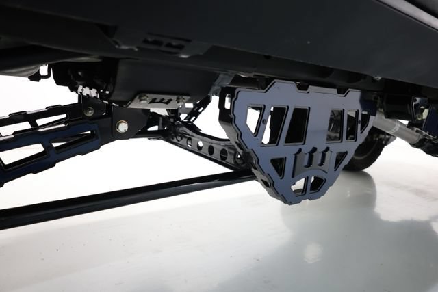 Used 2024 Chevrolet Silverado 3500 LTZ w/ LTZ Plus Package AWD/4WD image 98