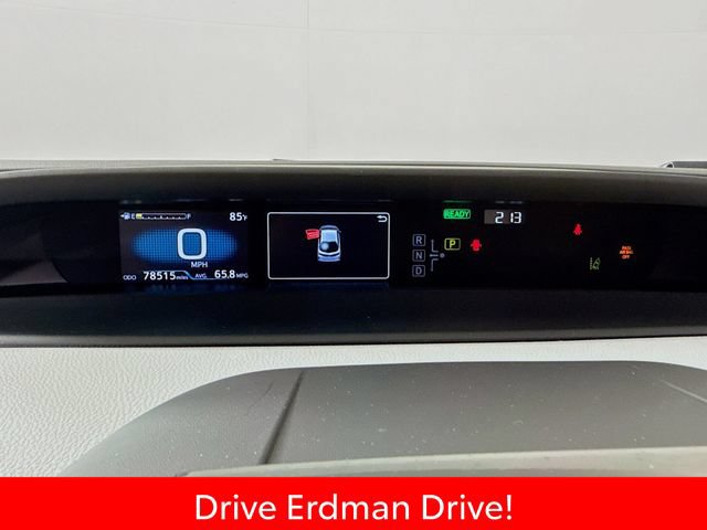 Certified 2022 Toyota Prius Prime XLE FWD image 17