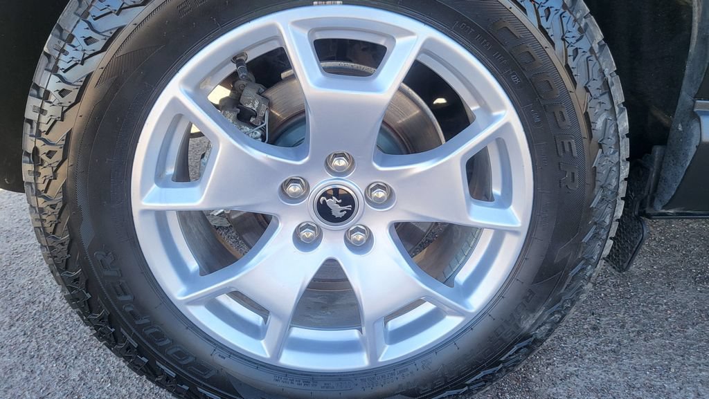 Used 2023 Ford Bronco Sport AWD/4WD image 16