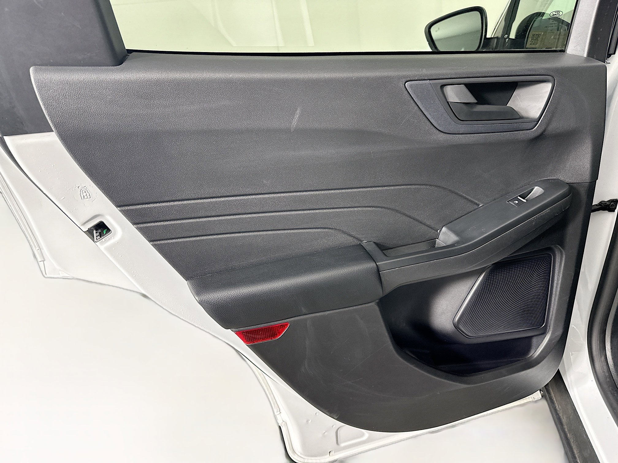 Used 2024 Ford Escape Active image 25