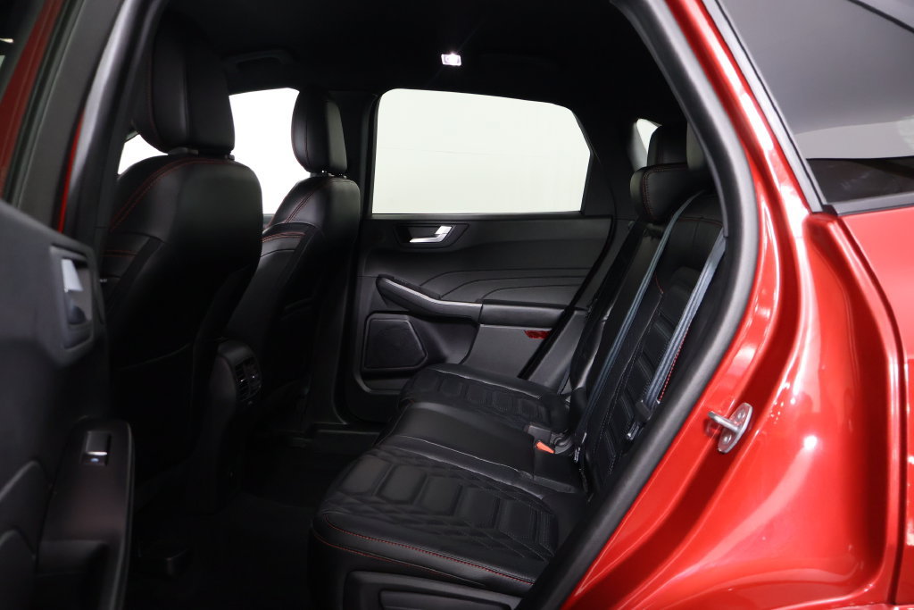 Used 2023 Ford Escape ST-Line Elite w/ Premium Technology Package AWD/4WD image 11