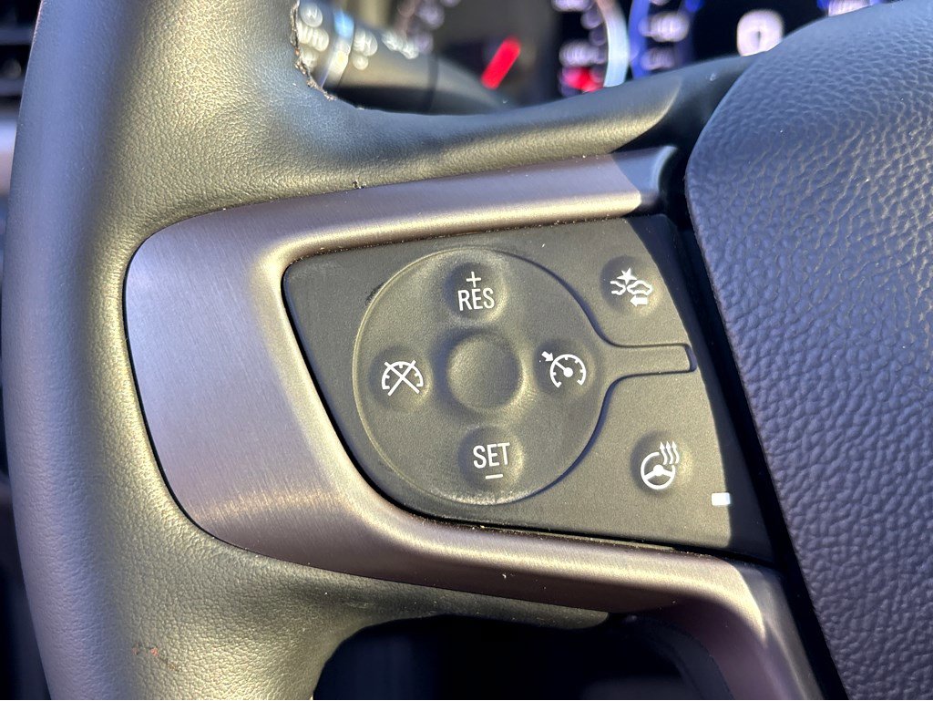 Used 2023 GMC Acadia AT4 w/ Technology Package image 20