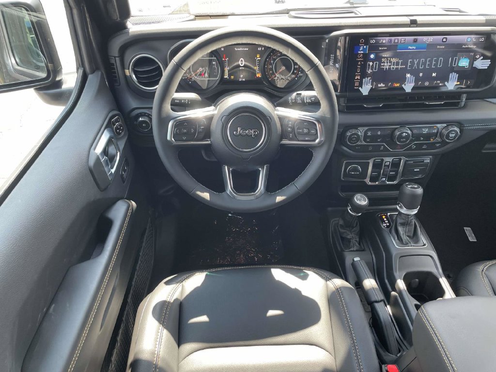 New 2027 Jeep Wrangler Unlimited Sahara AWD/4WD image 22