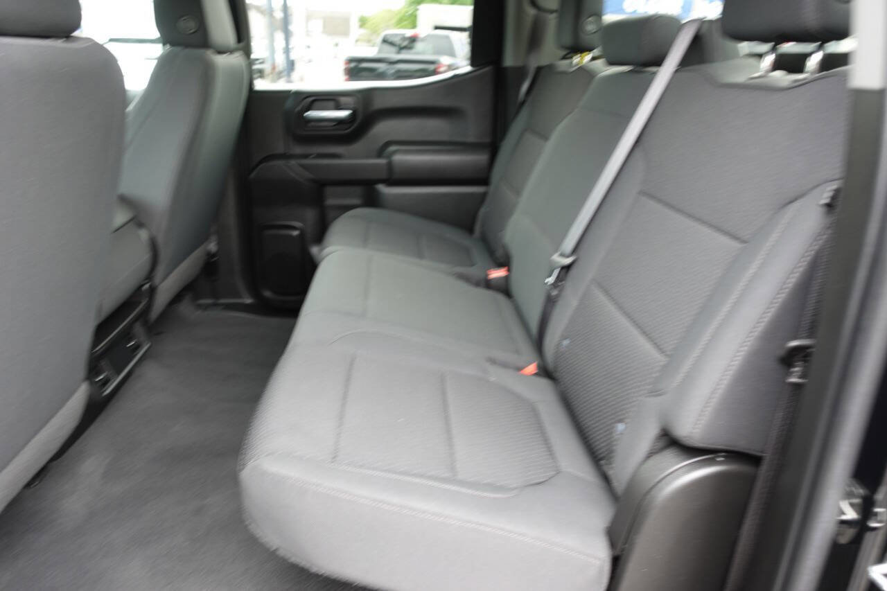 Used 2021 Chevrolet Silverado 1500 Custom w/ Safety Confidence Package AWD/4WD image 22