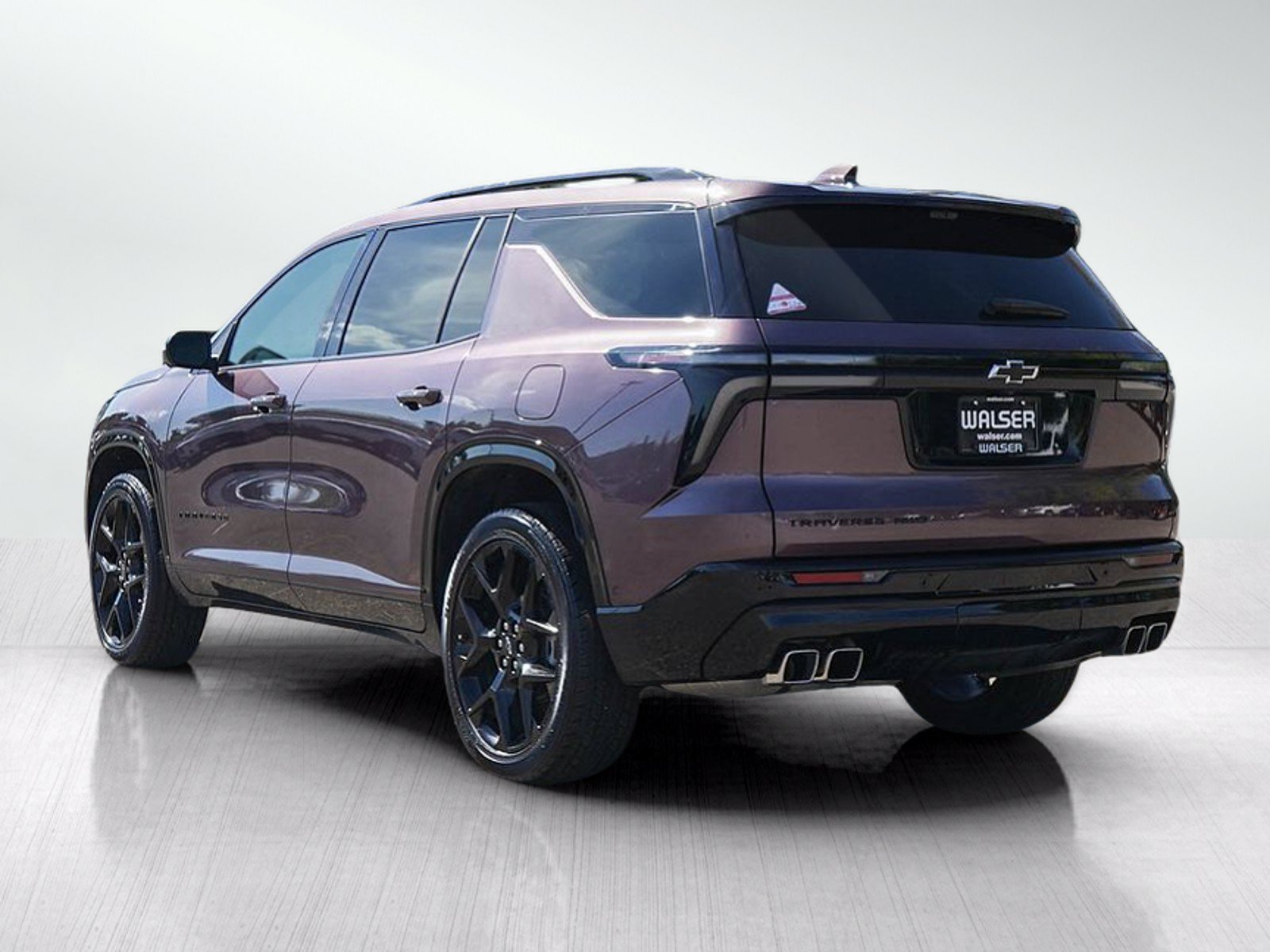 Used 2025 Chevrolet Traverse RS AWD/4WD image 3