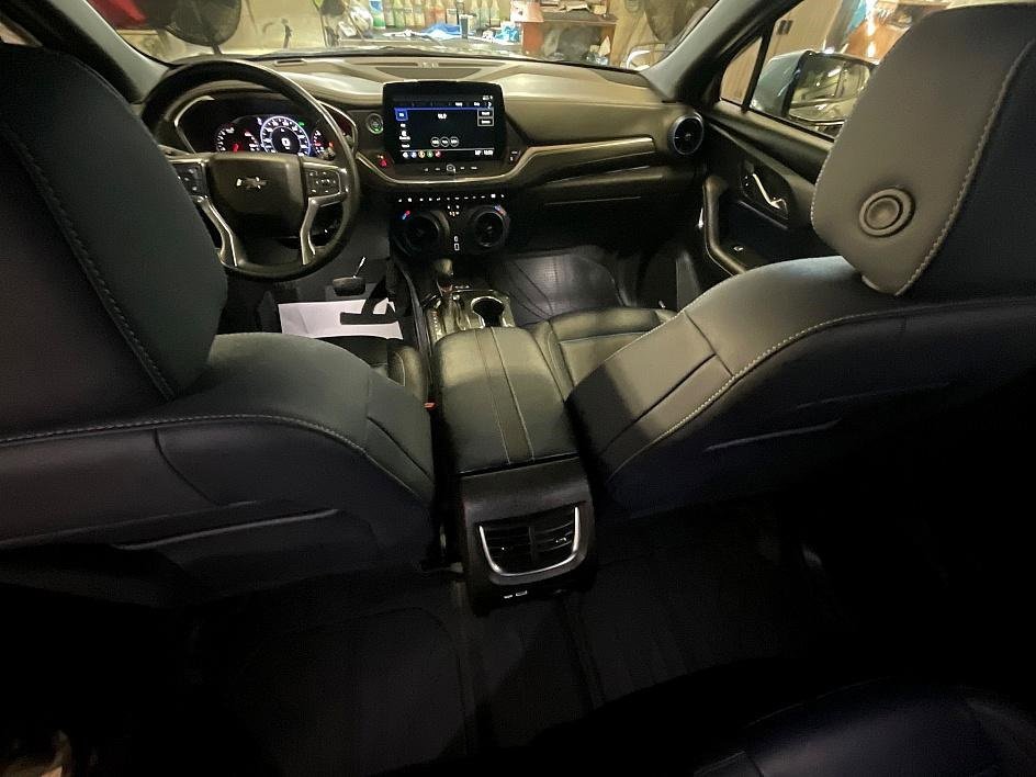 Used 2023 Chevrolet Blazer RS image 3