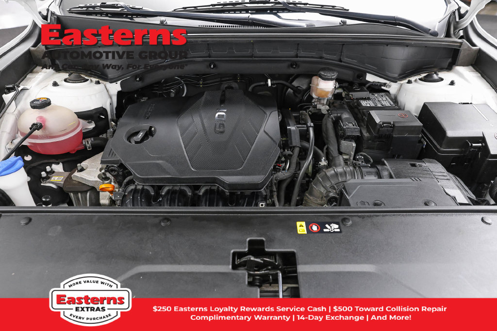 Used 2023 Kia Sorento LX FWD image 8