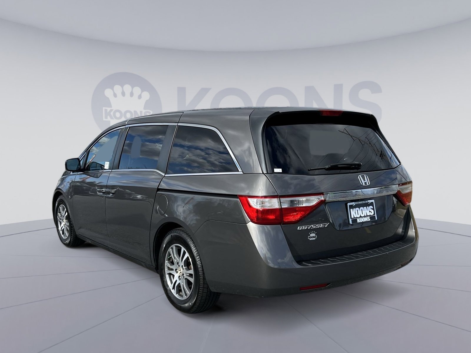 Used 2013 Honda Odyssey EX image 4