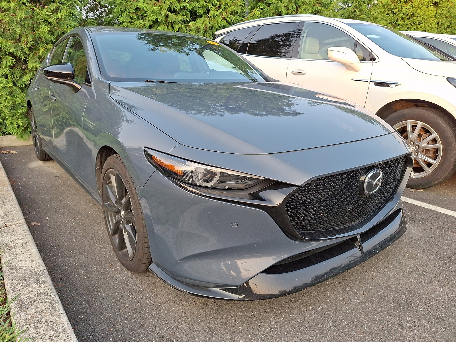 Used 2021 MAZDA MAZDA3 Hatchback w/Premium Plus Pkg AWD/4WD image 5