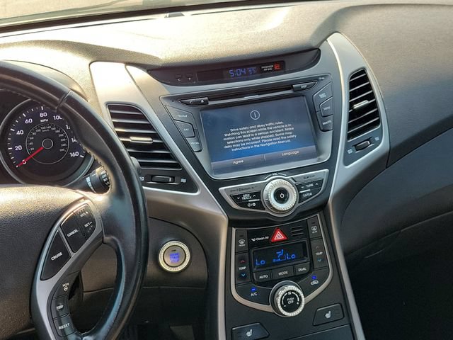 Used 2014 Hyundai Elantra Limited w/ Option Group 03 FWD image 13