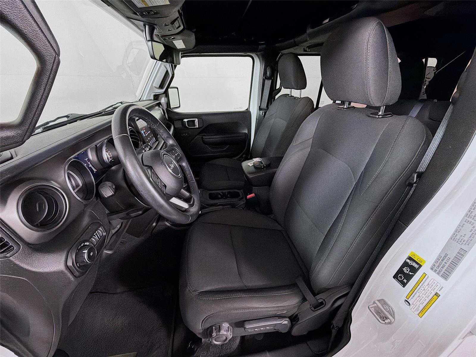 Used 2021 Jeep Wrangler Unlimited Sport AWD/4WD image 2