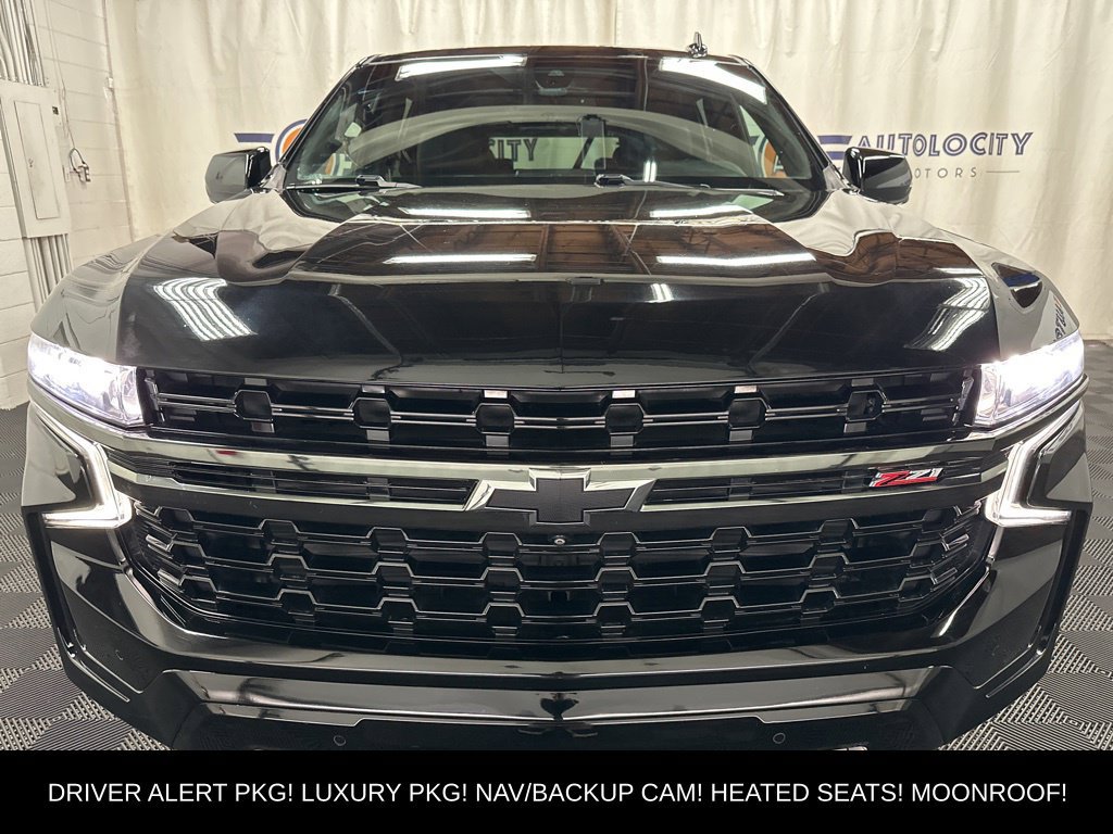Used 2022 Chevrolet Tahoe Z71 w/ Luxury Package AWD/4WD image 4