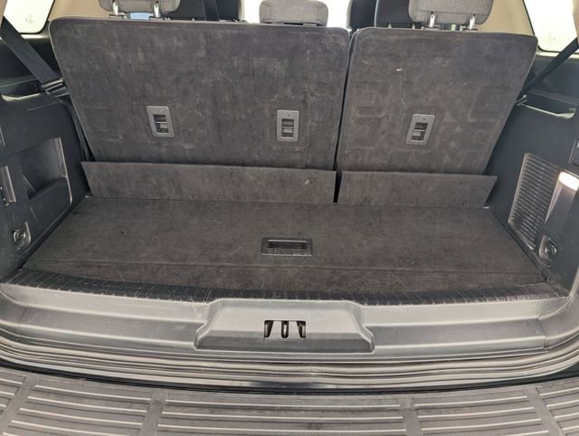 Used 2022 Ford Expedition XLT image 32