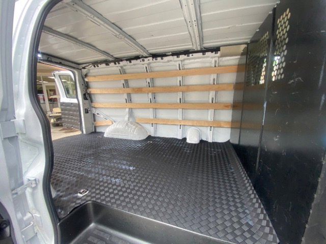 Used 2023 Chevrolet Express 2500 w/ Driver Convenience Package image 20