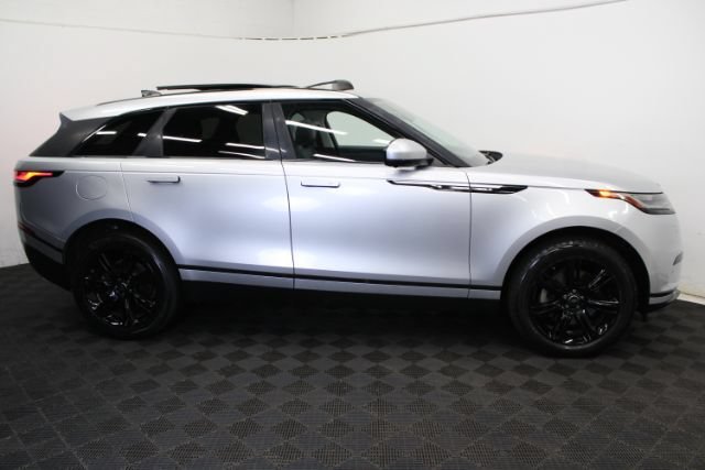 Used 2020 Land Rover Range Rover Velar S AWD/4WD image 4