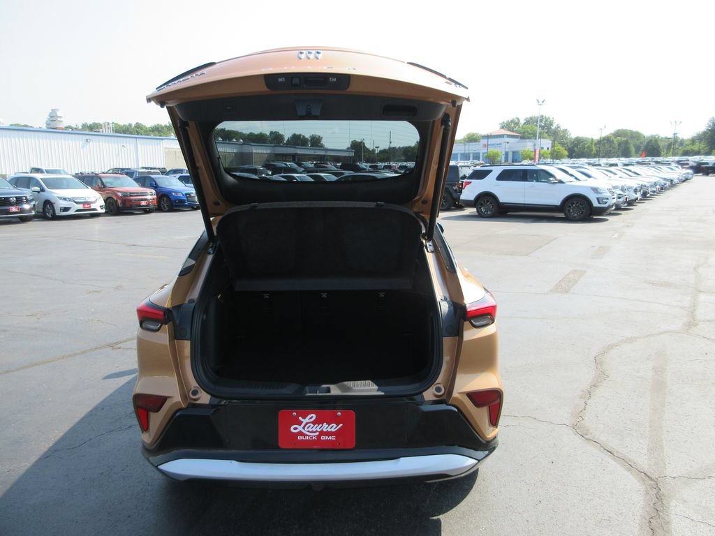 Certified 2024 Buick Envista Sport Touring w/ Convenience I Package FWD image 8