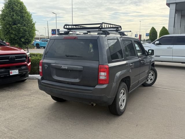 Used 2017 Jeep Patriot Sport w/ Power Value Group FWD image 5