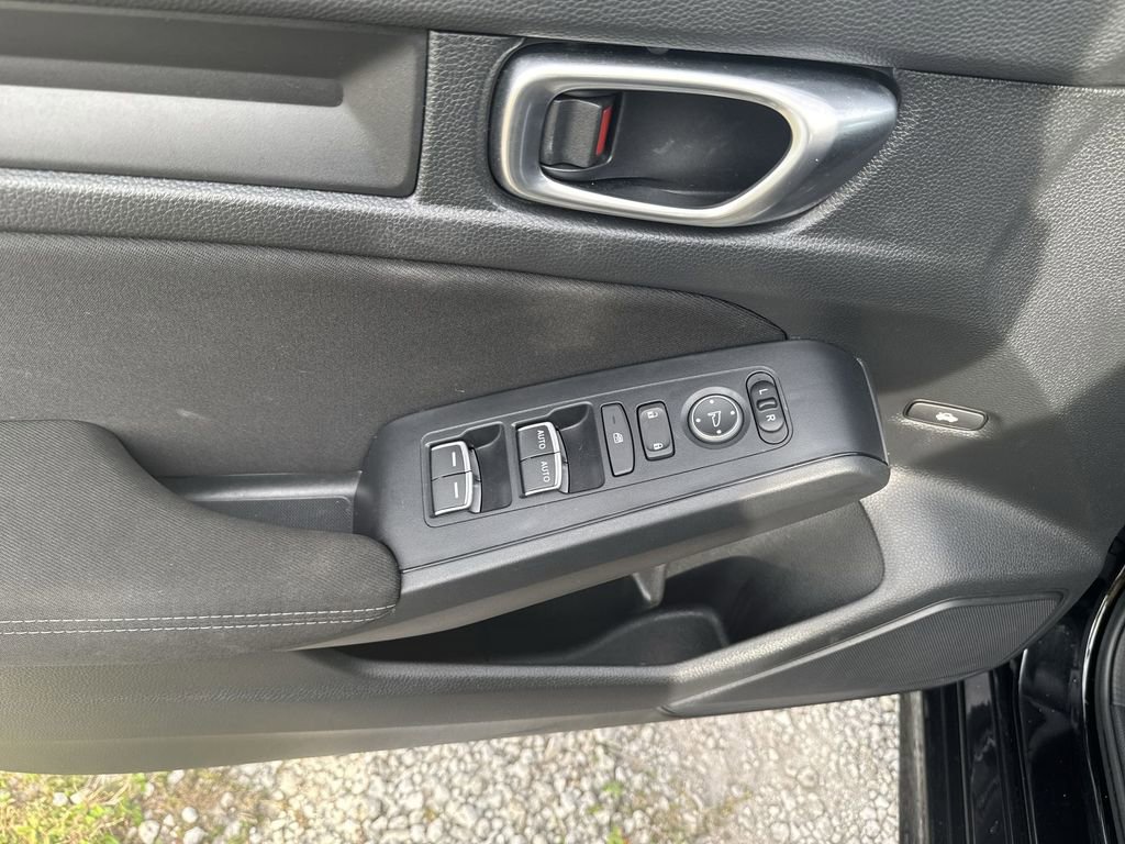 Used 2023 Honda Civic Sport image 16