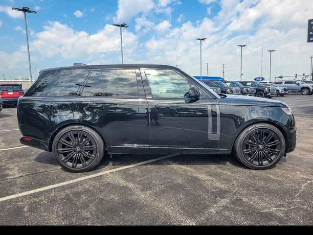Used 2023 Land Rover Range Rover SE AWD/4WD image 13