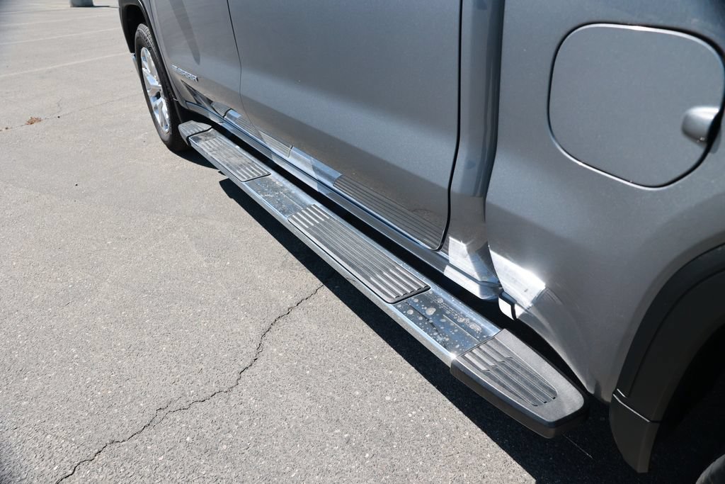 Used 2022 GMC Sierra 1500 SLT w/ SLT Premium Package AWD/4WD image 18