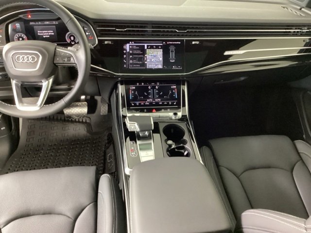 New 2025 Audi Q7 3.0T Prestige image 10